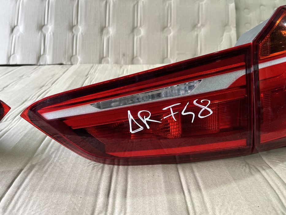 Stop stanga / Stop dreapta / Stopuri cu bec BMW X1 F48