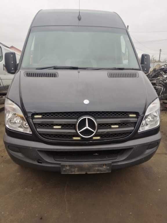 Dezmembrez Mercedes Sprinter 906 2011 Duba 2.2cdi punte foaie arc usa