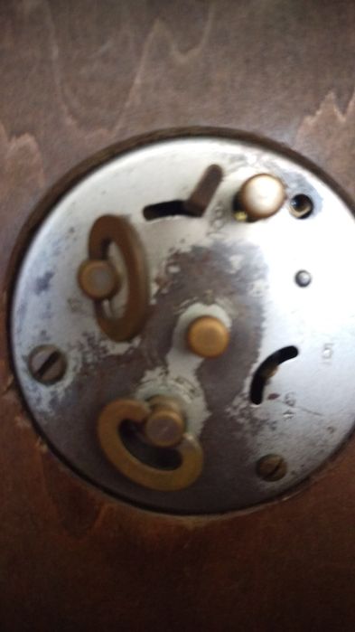 Vând-schimb ceas de masa german marca MAUTHE