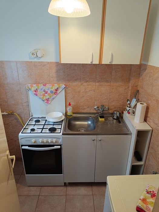 Închiriez garsonieră  Arad