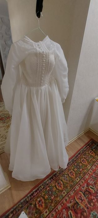 Продаётся или сдаётся свадебное платье