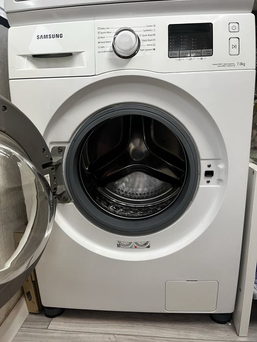 Mașină de spălat Samsung WF60F4E0W2W, 6 kg,