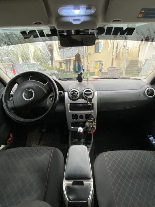 Dacia Logan 1.2 GPL-benzina