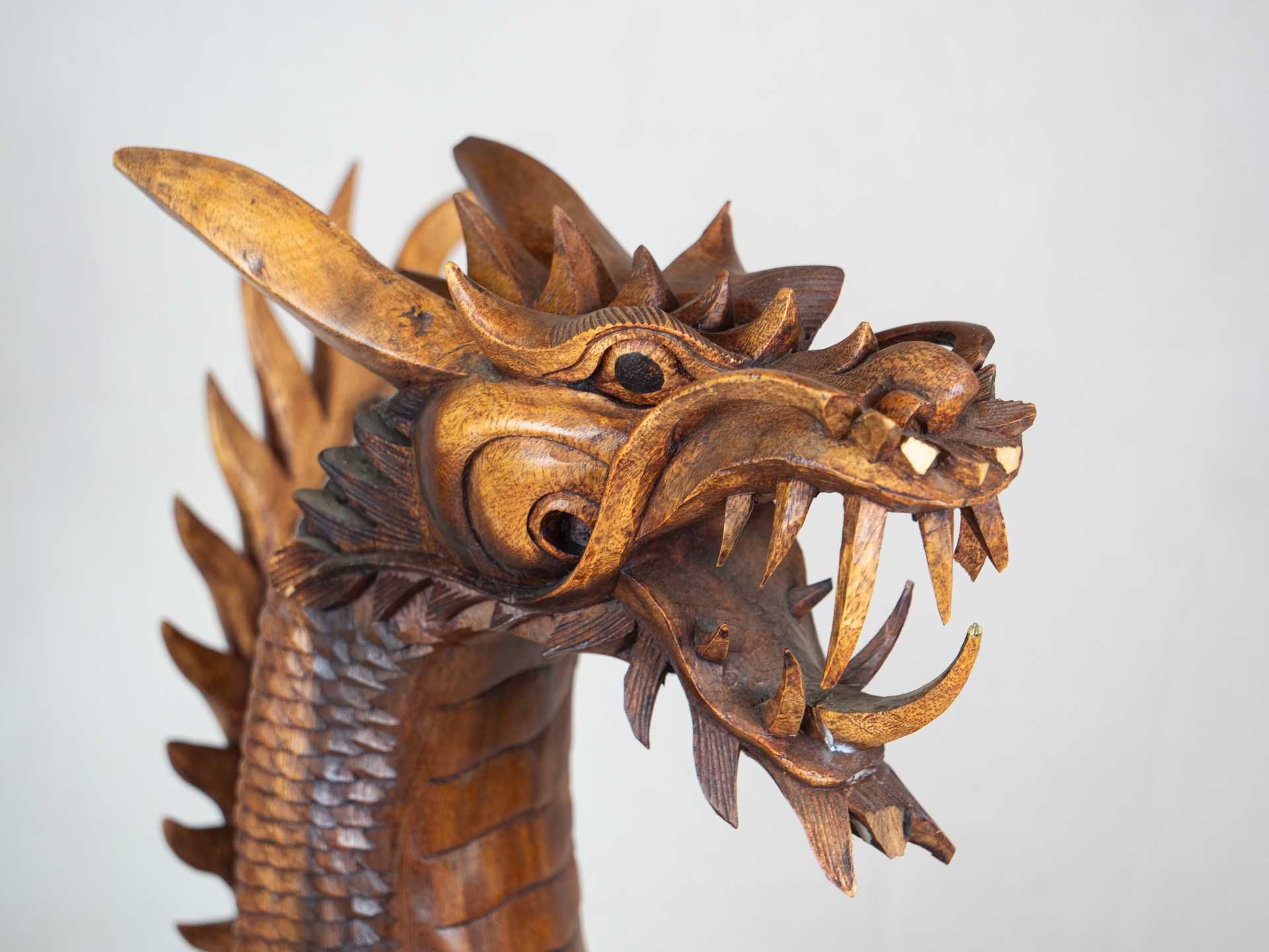 Sculptura spectaculoasa Bali Dragon
