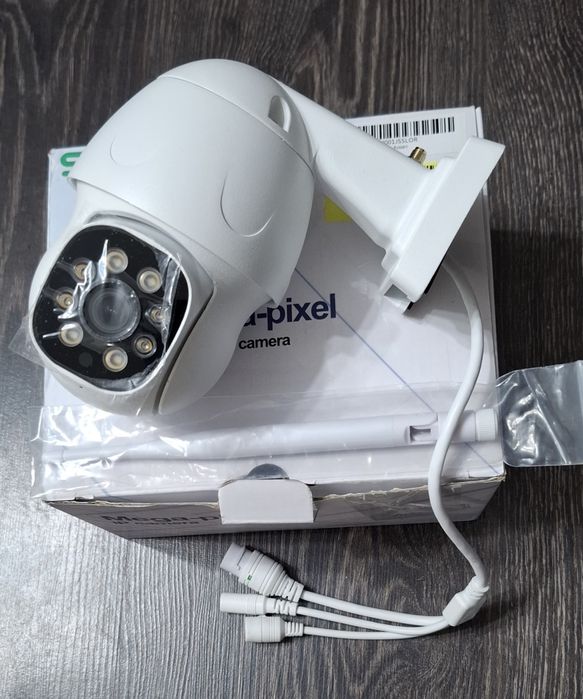 Camera de supraveghe. re ip ptz IR Wi-Fi 5 megapixeli