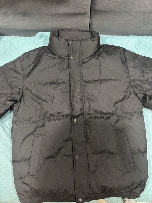 Пуховик Chrome Hearts.