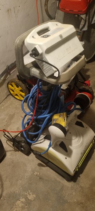 Aspirator piscina Dolphin Star Plus