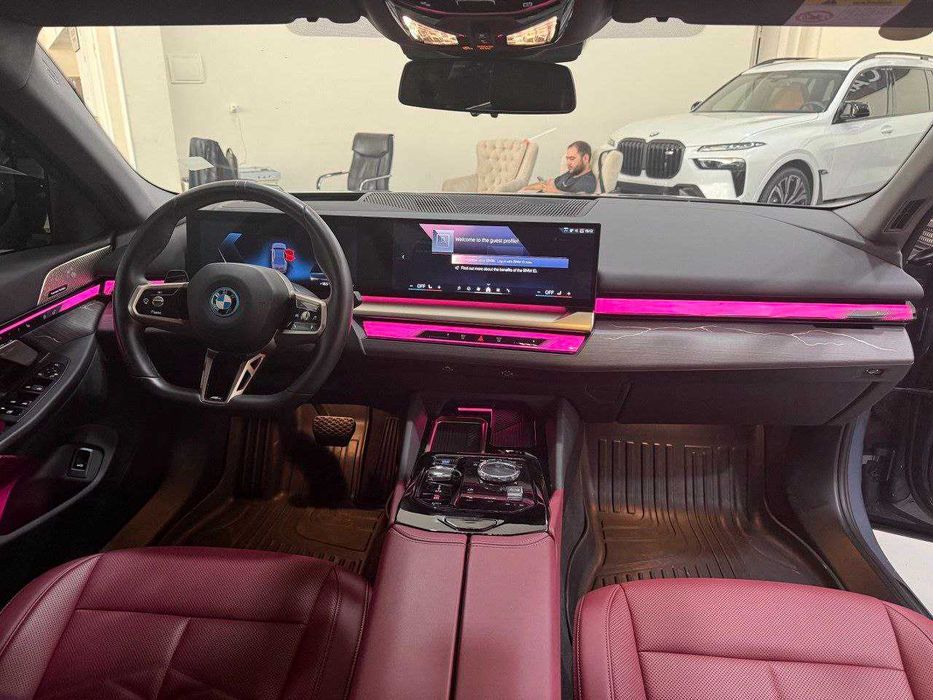 BMW I5 eDrive35L