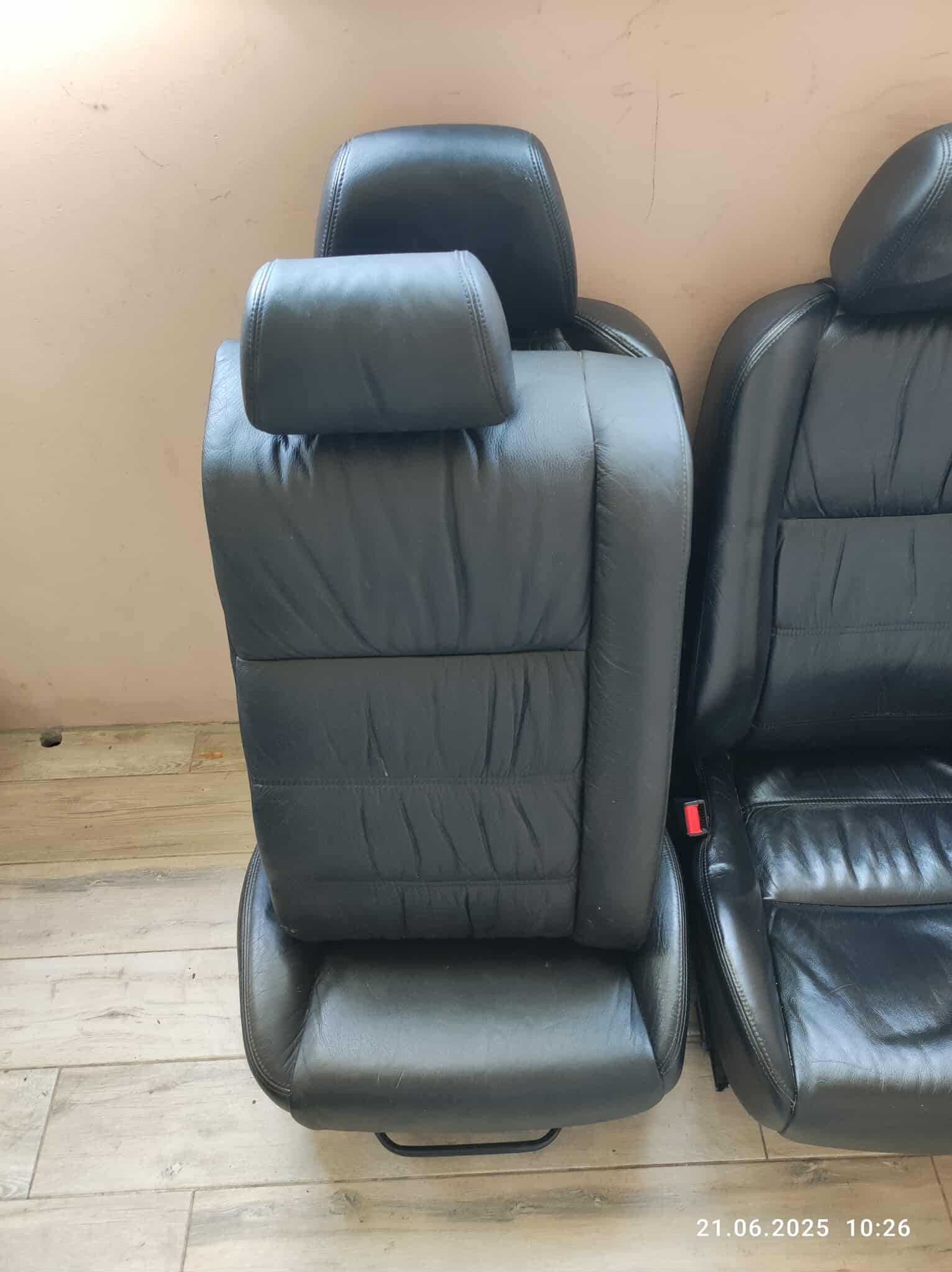 Кожен салон за Honda Accord 1999-2003