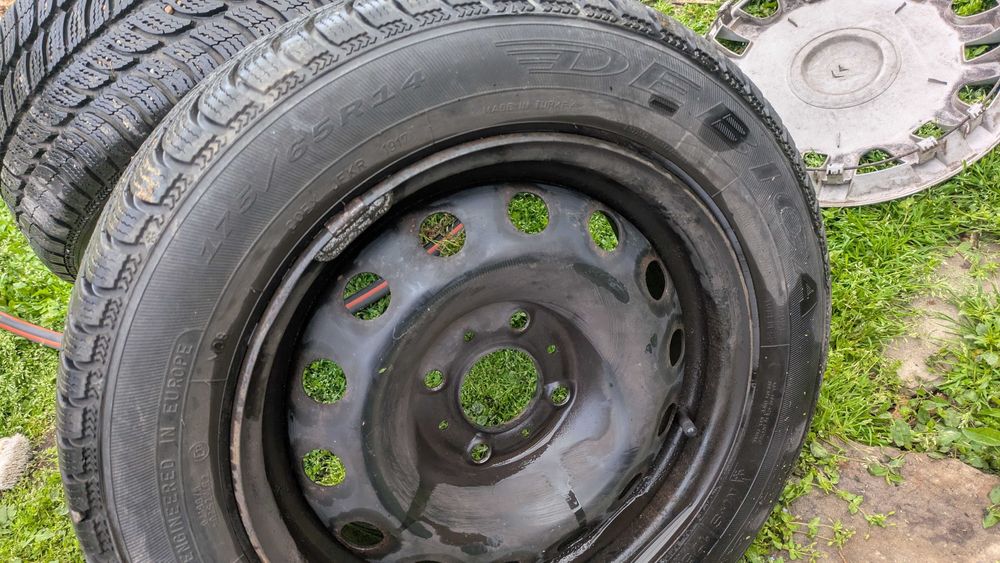 4 Зимни гуми с Тасове и Джанти 175/65R14 Пежо - Ситроен