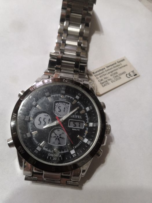 Часы наручные женские и мужские