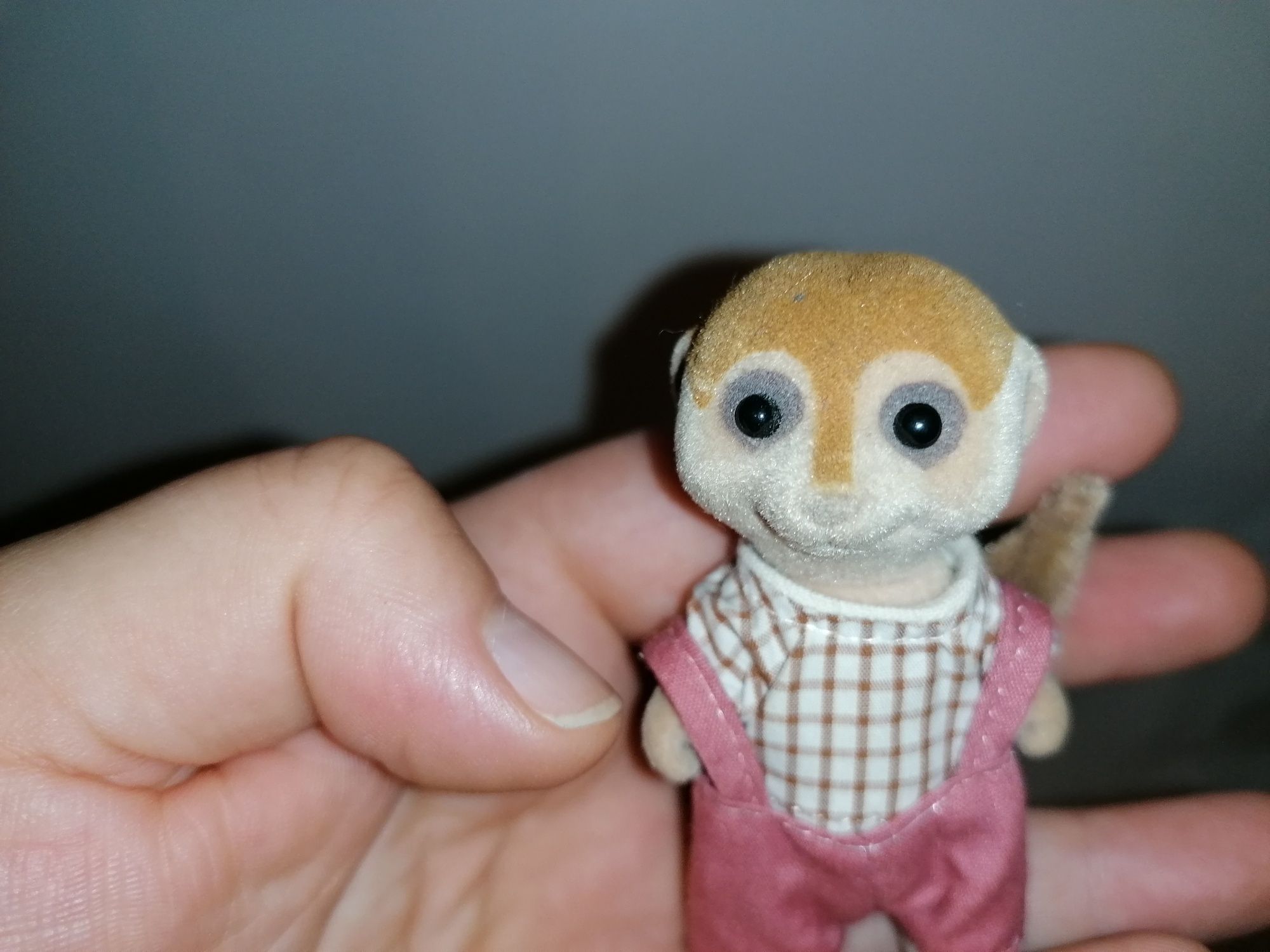 Figurine sylvanian