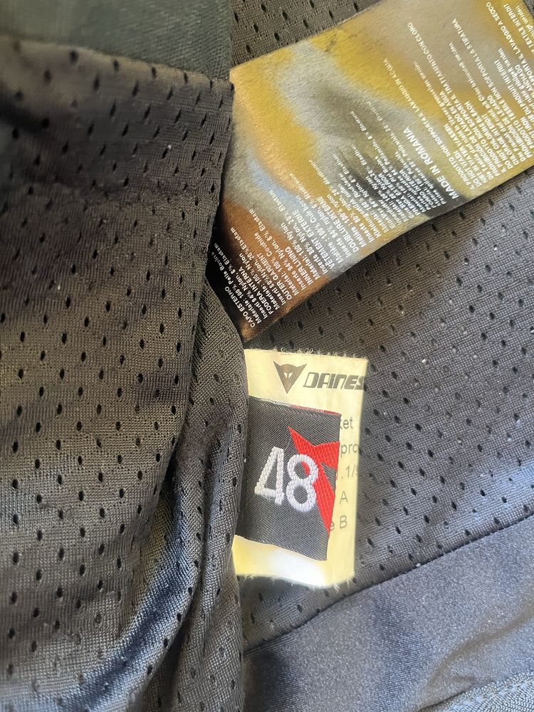 Дамски мото екип Suzuki Dainese
