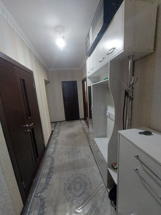 Срочна сотилади Янгиҳаёт 9-худуд  3-хона