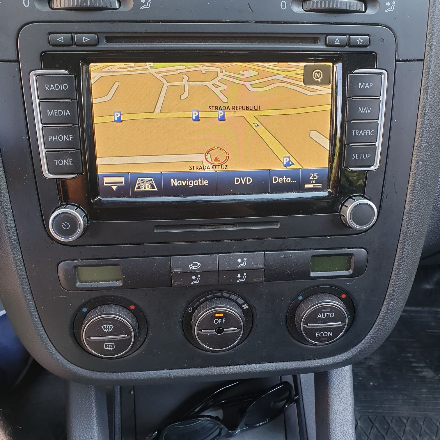 Navigatie Volkswagen Passat B7,Golf,Passat CC,Tiguan,Transporter,Polo