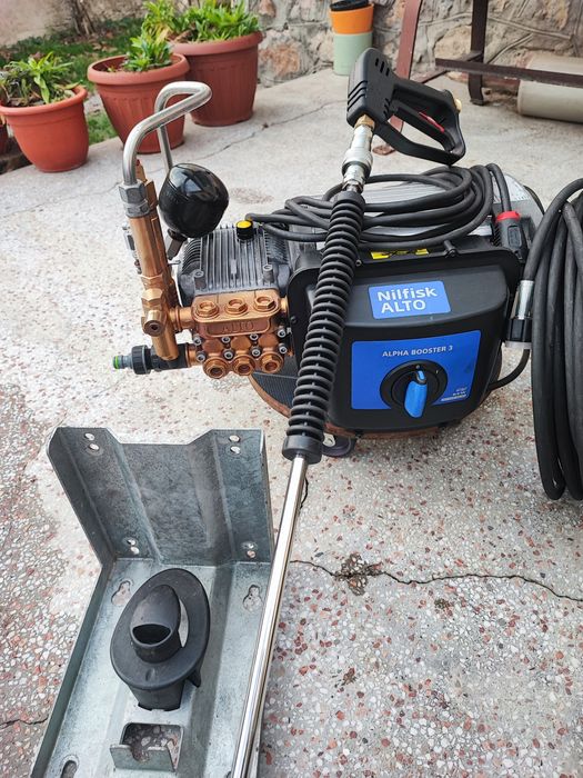 Aparat de spălat cu presiune Nilfisk Alpha Booster 3