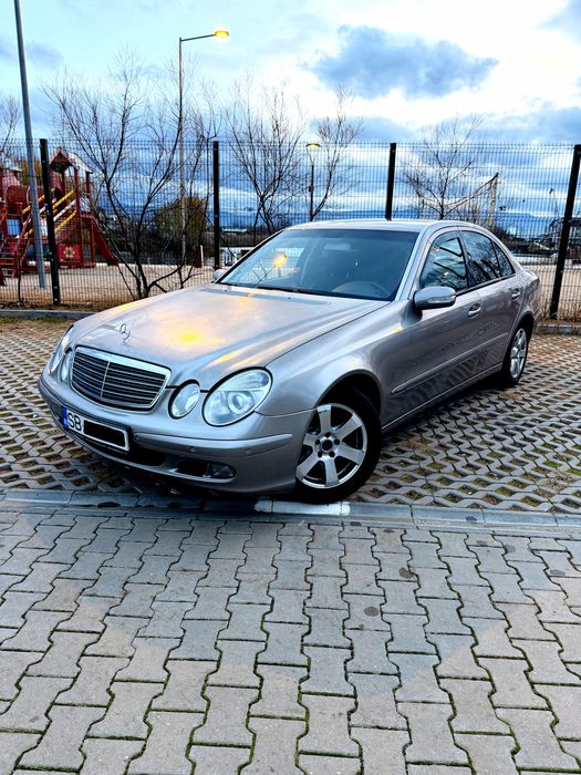 Mercedes E Class 1.8 benzina + GPL