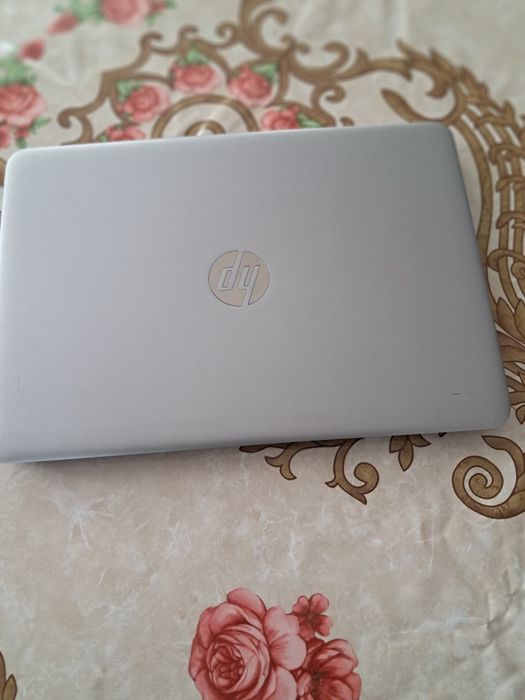 Vând laptop Hp intel I5