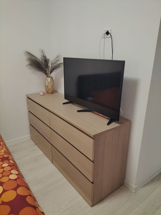 Comoda mare IKEA Malm 6 sertare impecabila, stejar, 160 cm
