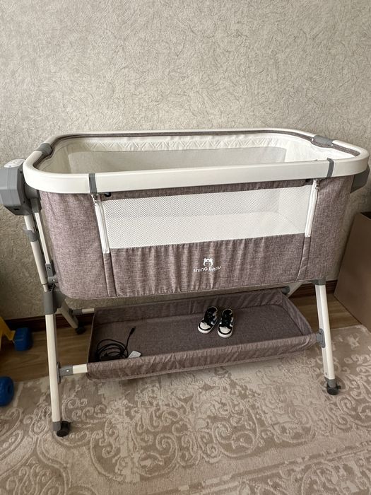 Продаю детскую кровать с рождения до года