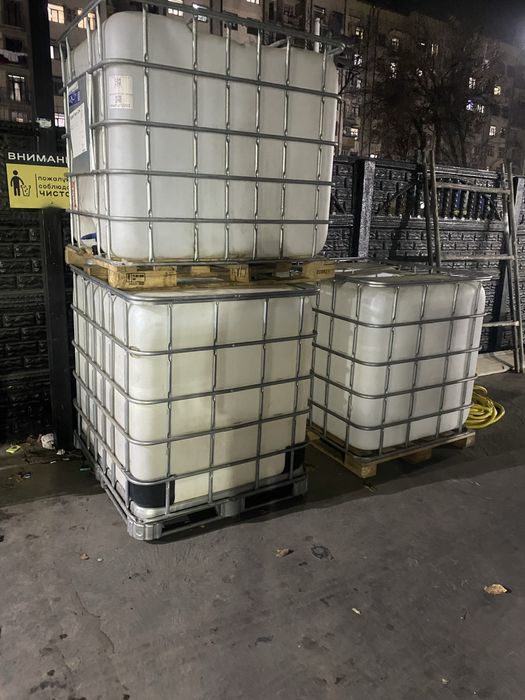 Одно тоная баки для воды