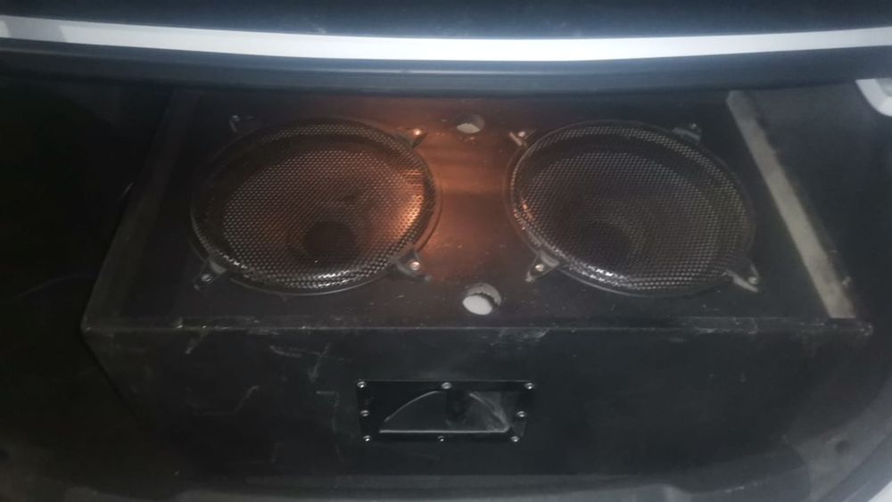 Калонка буфер для авто