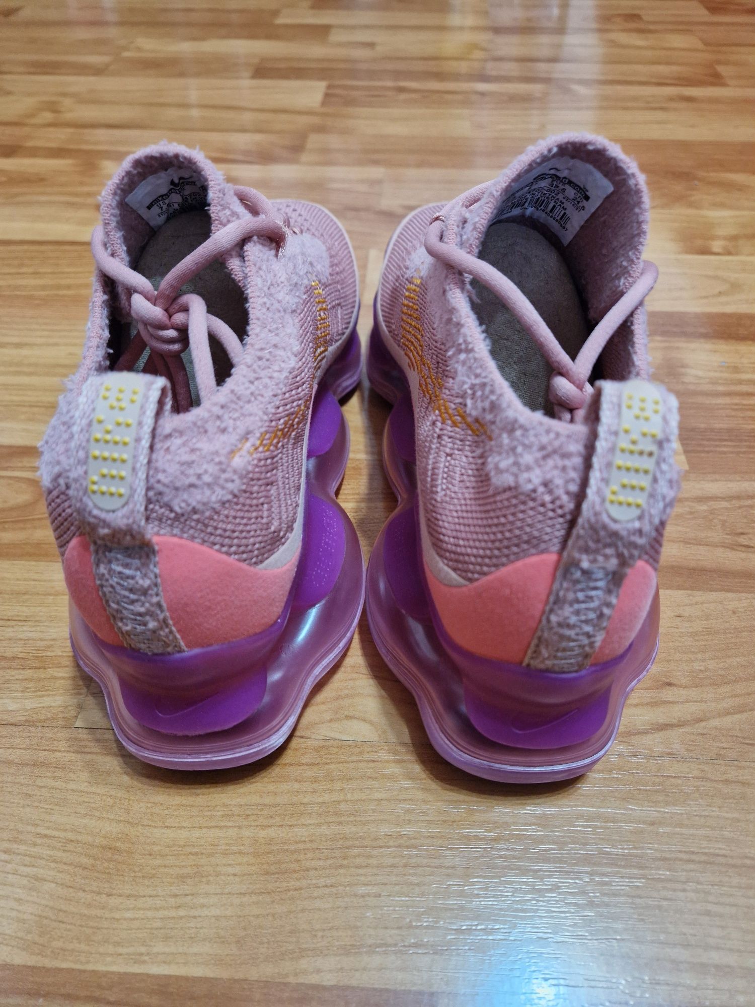 Vapormax scorpion original