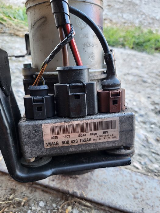 Vand pompa servo koyo vw polo 1.2
