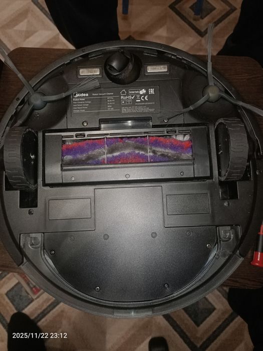 Продам робот пылесос Media MP7