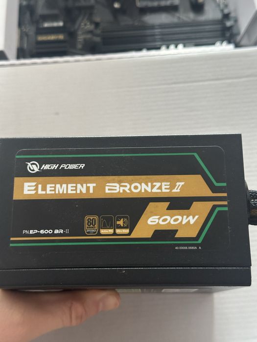 Kit Gaming AM4 -AMD Ryzen 7 3700x, Gigabitye b550m, 16g DDR4 kingston