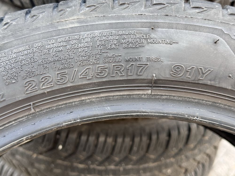225/45/R17 Bridgestone Turanza 4бр летни dot2218 6-7mm