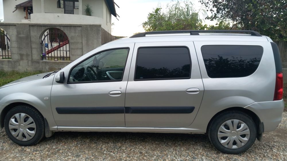 Vând  Dacia Logan în stare foarte bună!