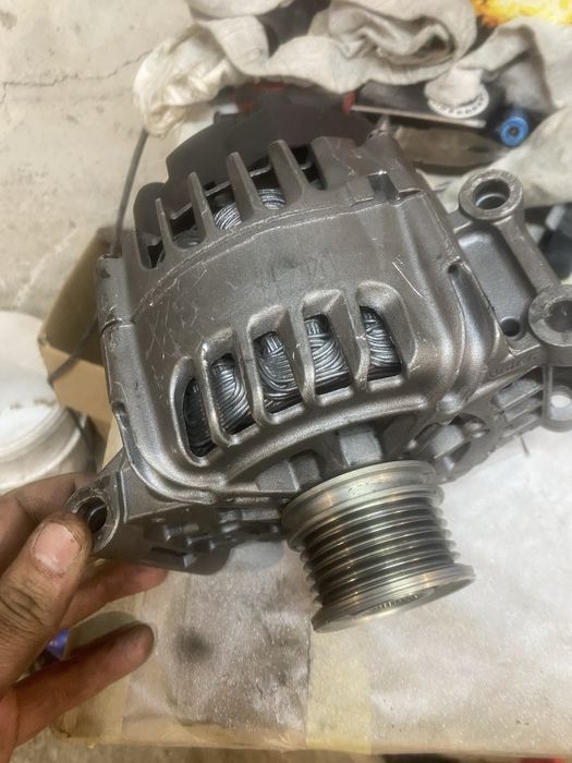 Alternator peugeot 5008 motor 16 thp