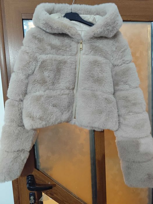 Пухкаво палтенце