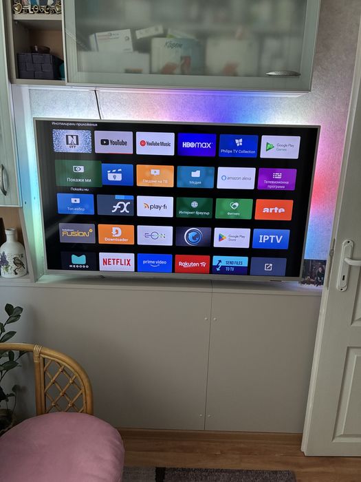Телевизор PHILIPS  истнски андроид