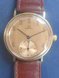 Мъжки ръчен часовник OMEGA калибър 30Т2 масивно злато 14карата