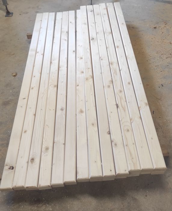 Дъски  за  пейки