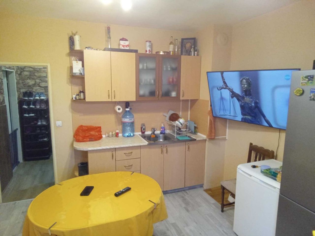 Продава се Двустаен апартамент в Стара Загора, Център - 40 кв.м за 1722 €/кв.м - Снимка #10