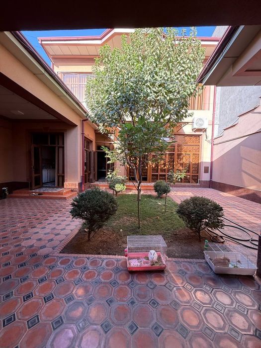 Срочно Сдаётся Евро-Дом Под садик и Под офис, под жильё ВДОЛЬ ДОРОГИ