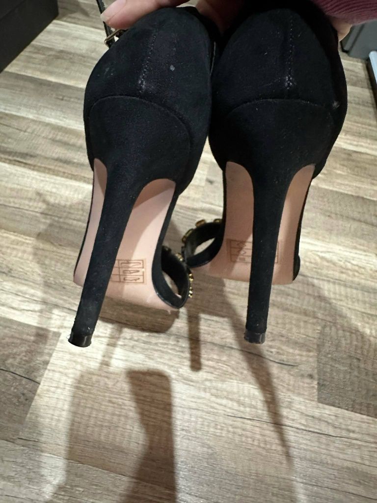 Miss KG оригинални сандалки