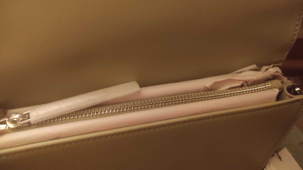 Оригинална дамска чанта Calvin Klein