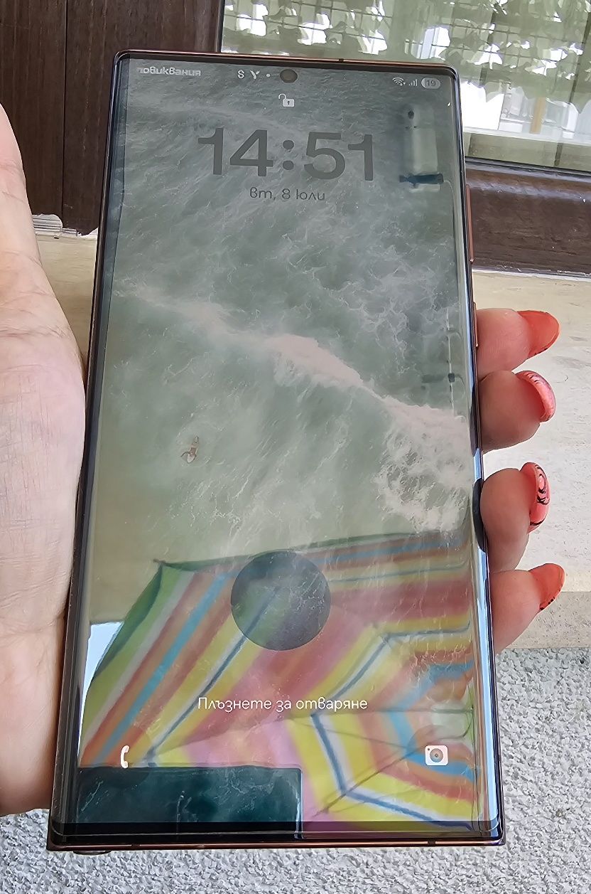 Продавам Samsung S22 ULTRA