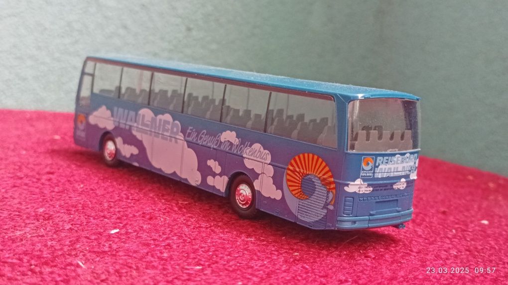 Herpa Setra S215HD 1/87