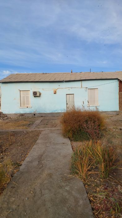 Урганч туман Чалиш посёлок уй сотилади