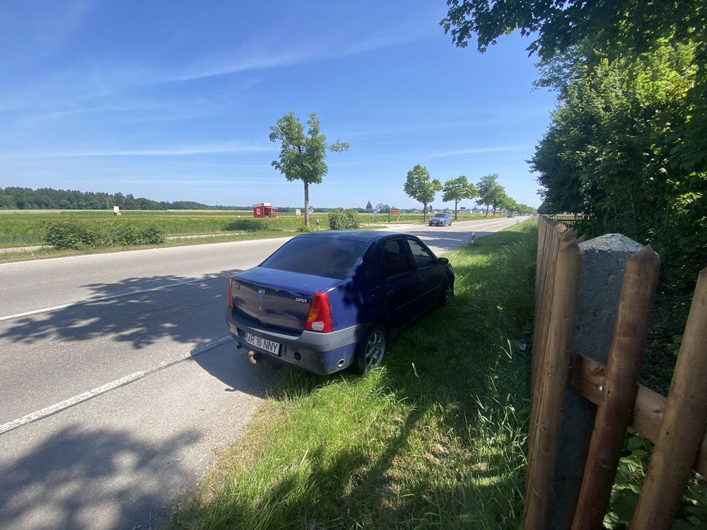 Logan defect 1,6 2005 munchen