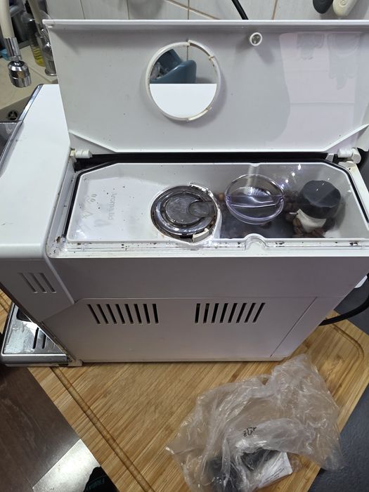 Vand Espressor Philips seria 2000