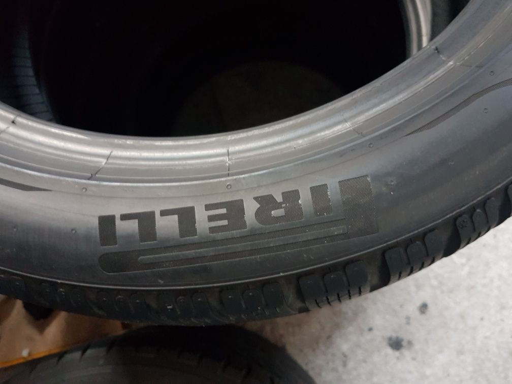 Pirelli 245/45 R18 100V M+S iarnă