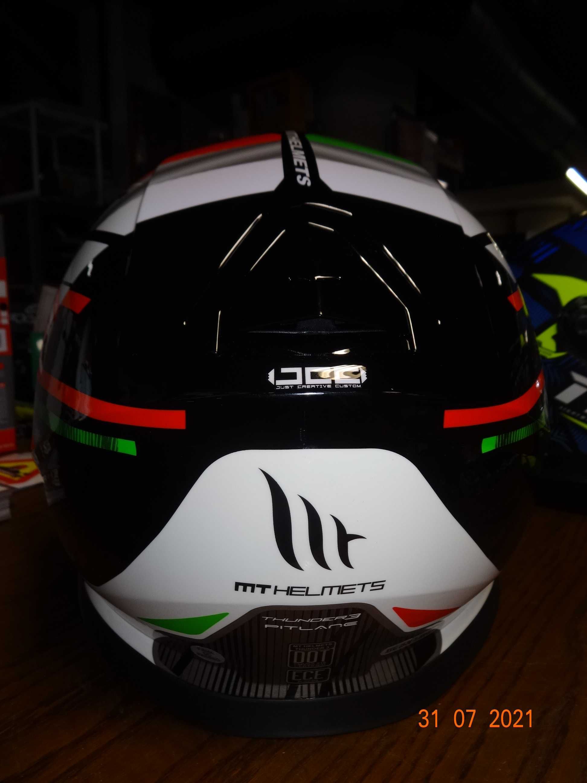 каска MT Helmets каска Thunder 3 Pitlane пистова мото каска с очила