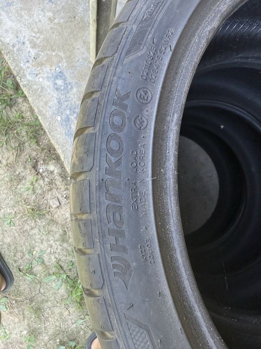 Vand anvelope vara HANKOOK R18 225/40 stare foarte buna !