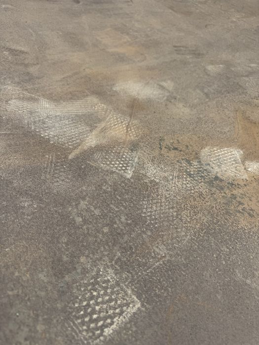 Лист сотилади 8-10 лик